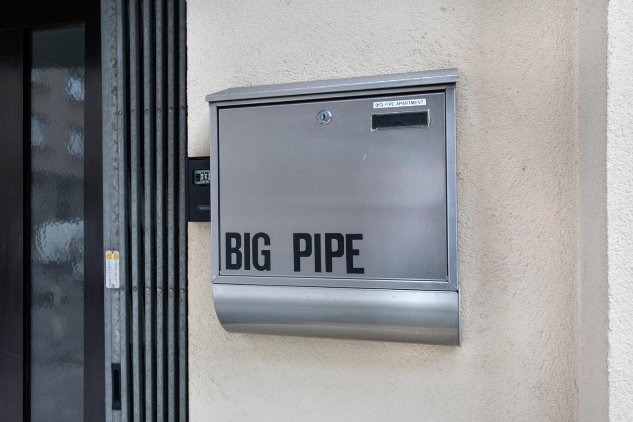 Big Pipe Apartment Ljubljana Exterior photo