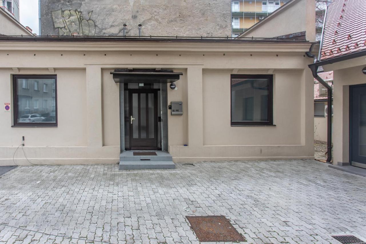 Big Pipe Apartment Ljubljana Exterior photo
